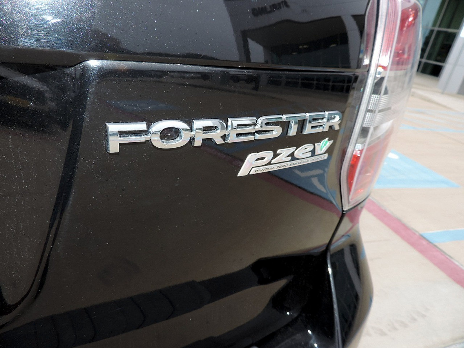 Used 2016 Subaru Forester 2.5i Premium w/ Protection Package #1 AWD/4WD image 13