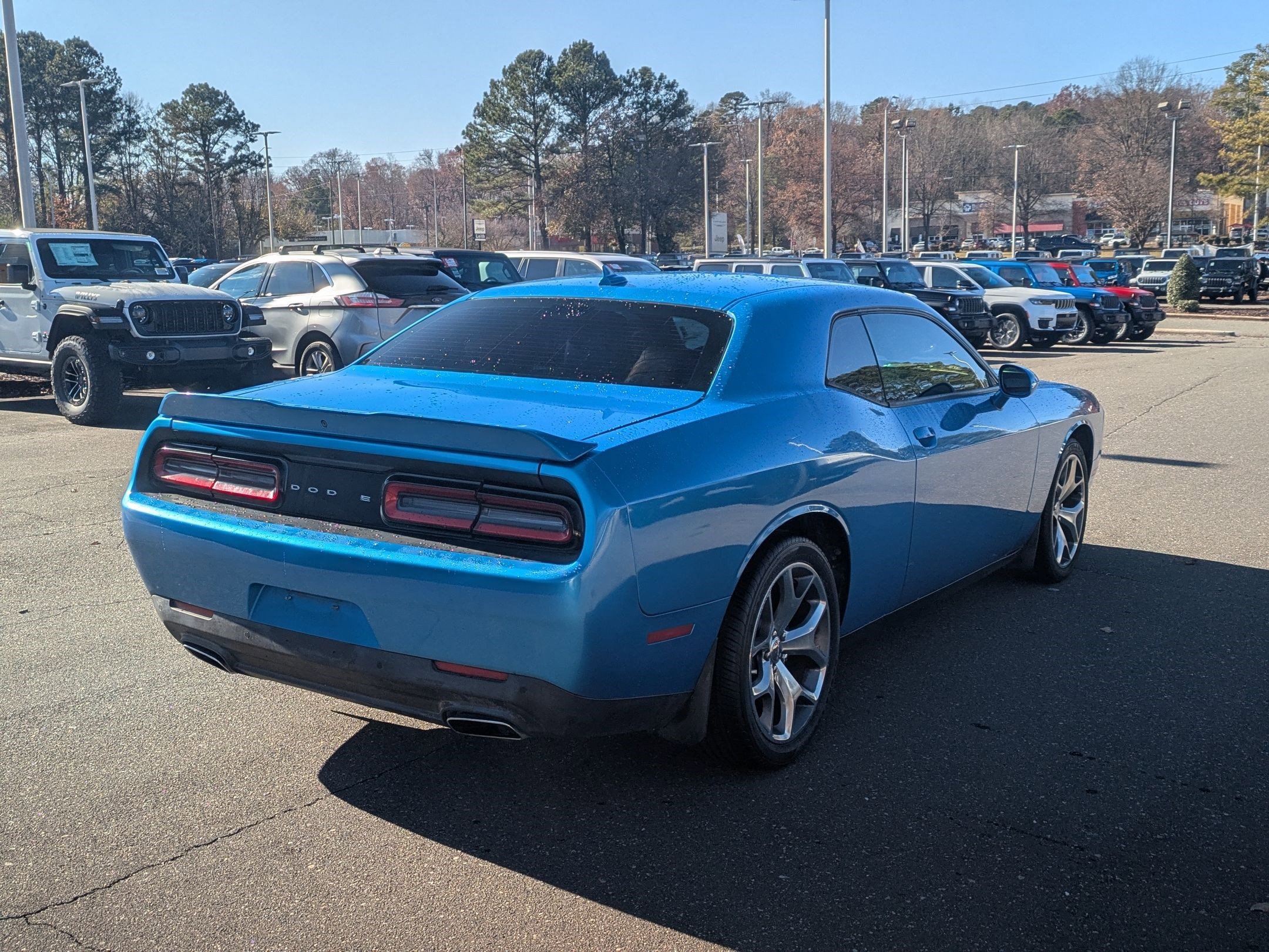 Used 2016 Dodge Challenger SXT Plus image 5