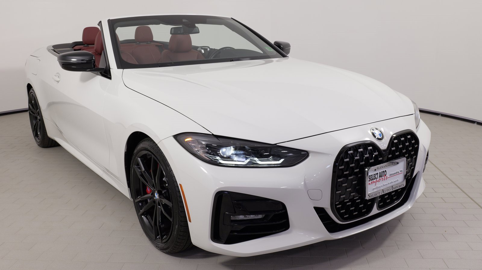 Used 2023 BMW 430i xDrive Convertible w/ M Sport Package image 7