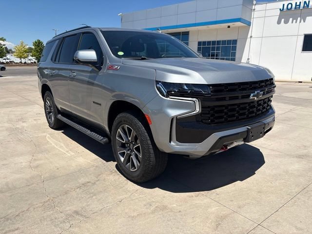 Used 2023 Chevrolet Tahoe Z71 w/ Luxury Package AWD/4WD image 3