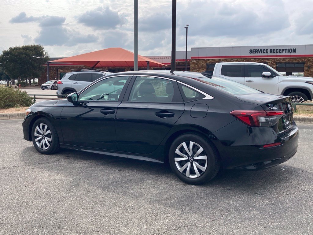 Used 2025 Honda Civic LX image 6