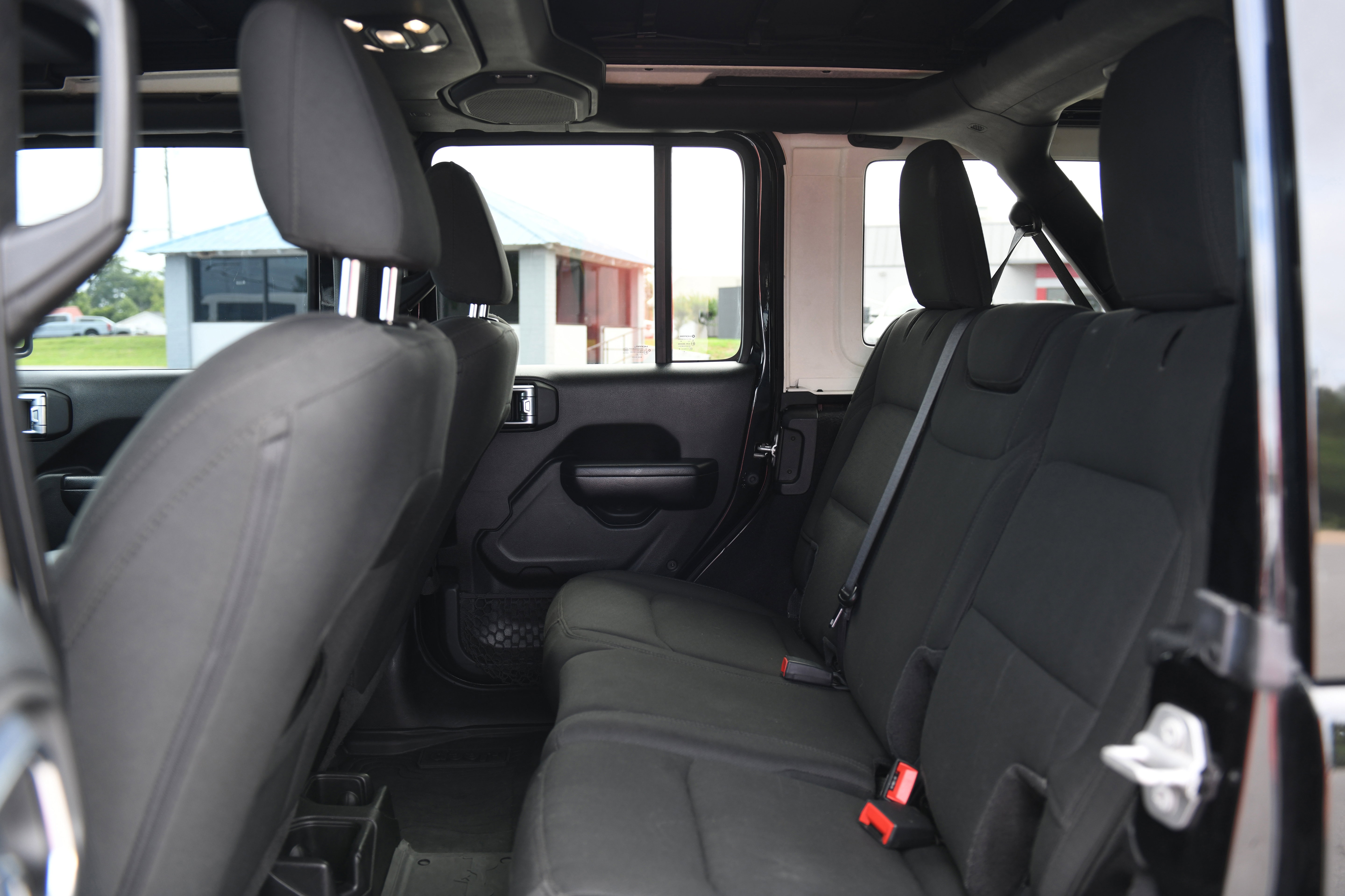 Used 2021 Jeep Wrangler Unlimited Sport AWD/4WD image 11