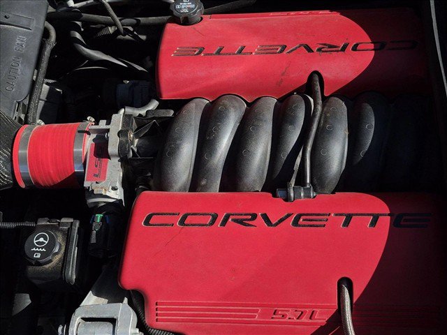 Used 2004 Chevrolet Corvette Z06 w/ Z06 Preferred Equipment Group RWD image 17