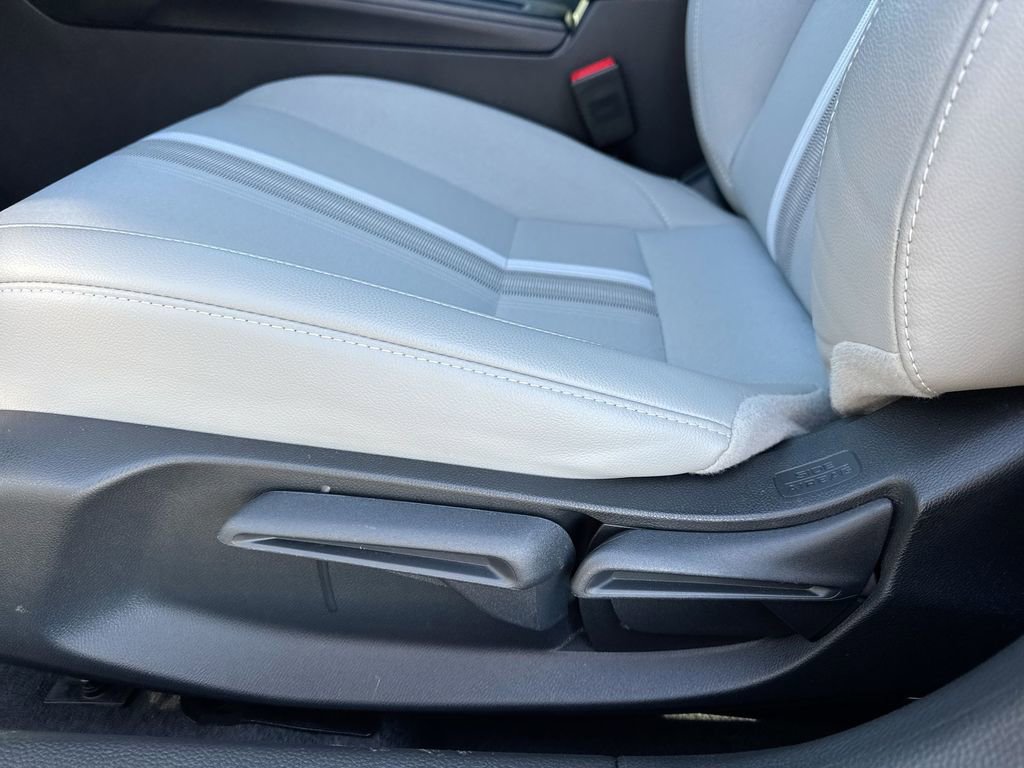Used 2025 Honda Civic FWD Hybrid Sedan image 12
