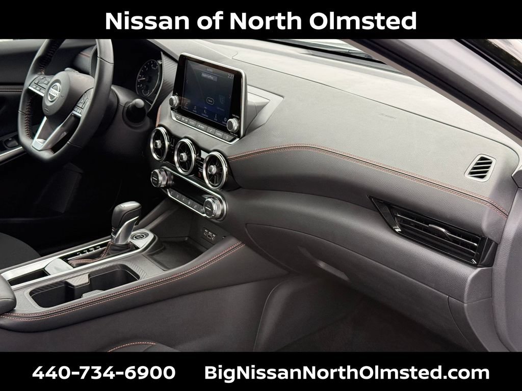 Certified 2022 Nissan Sentra SR w/ Electronics Package FWD image 28