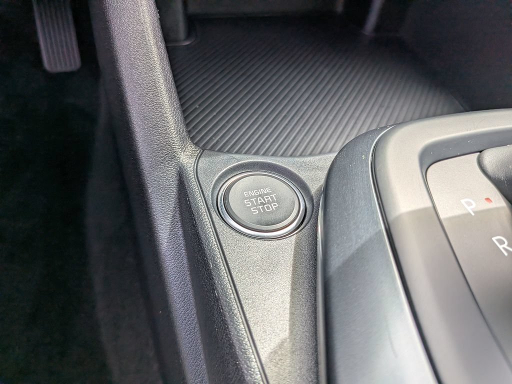 Certified 2025 Kia K4 FWD image 24