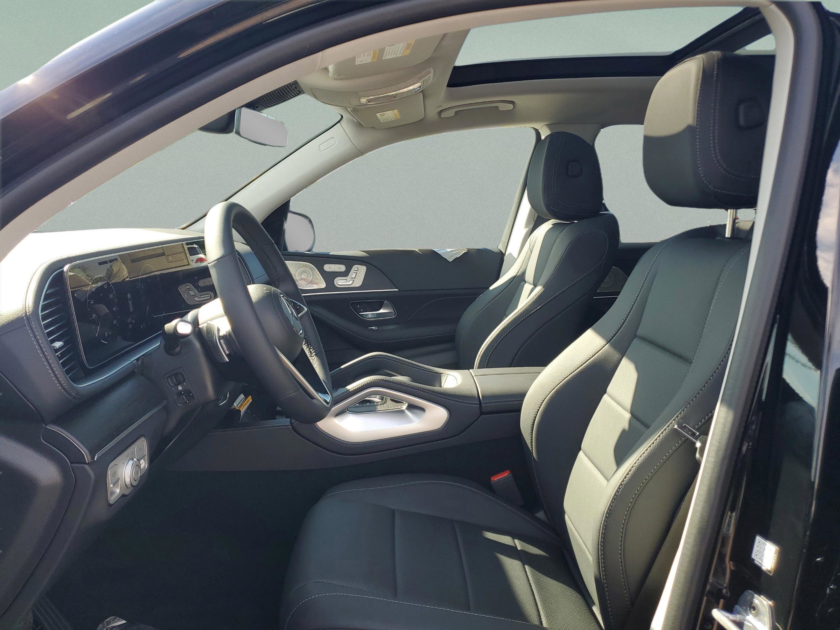 Certified 2026 Mercedes-Benz GLS 450 4MATIC image 16