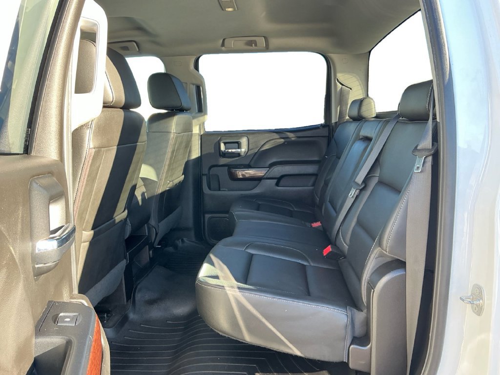 Used 2018 GMC Sierra 2500 SLT w/ Duramax Plus Package AWD/4WD image 21