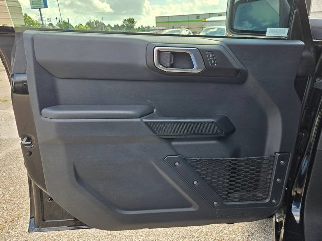 Used 2025 Ford Bronco Big Bend AWD/4WD image 13