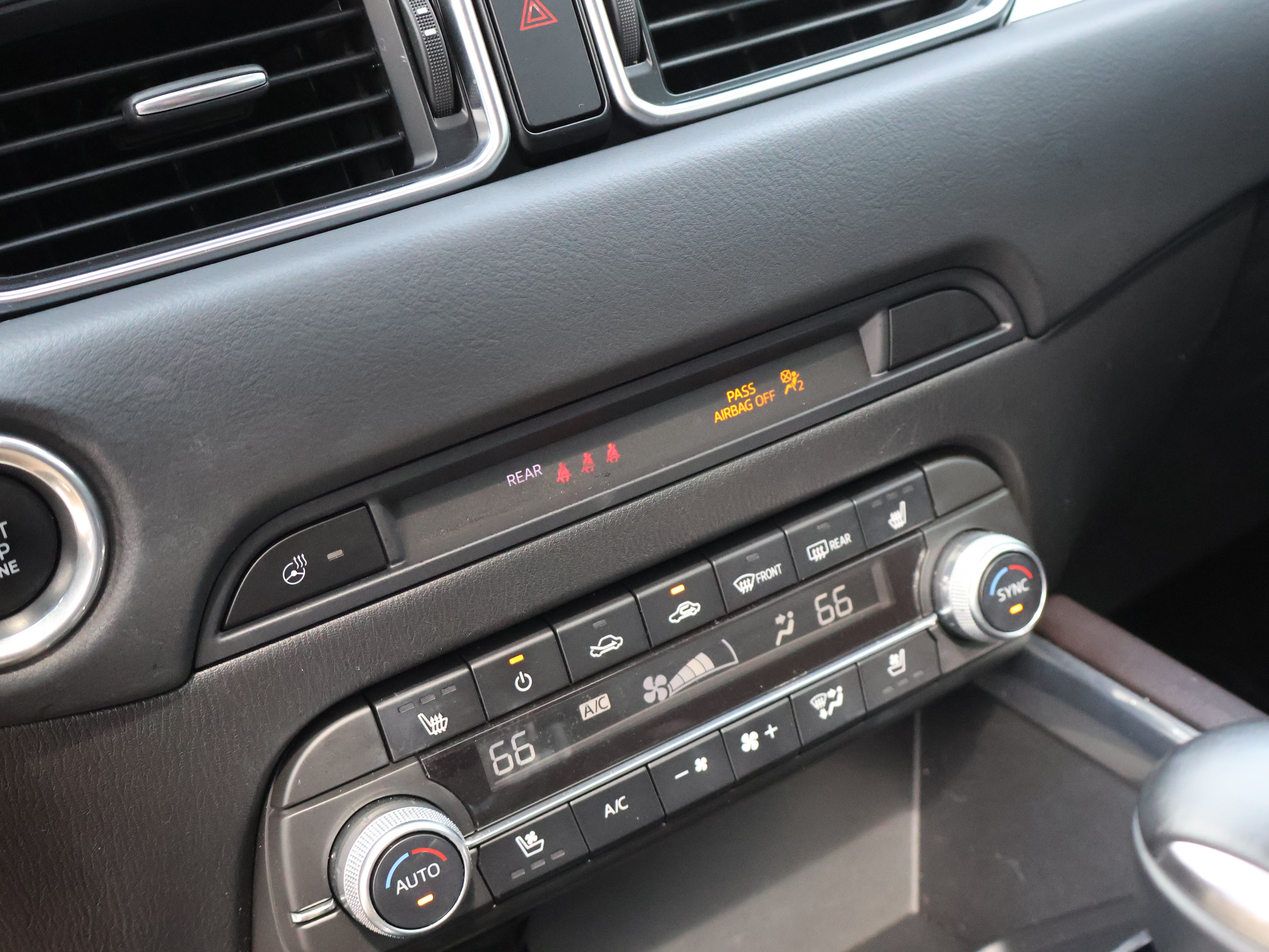 Used 2022 MAZDA CX-5 Signature AWD/4WD image 29