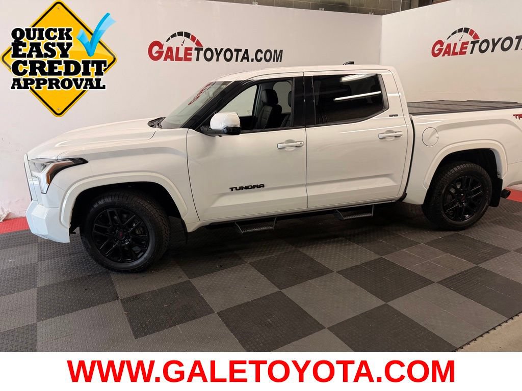 Used 2023 Toyota Tundra SR5 AWD/4WD image 9