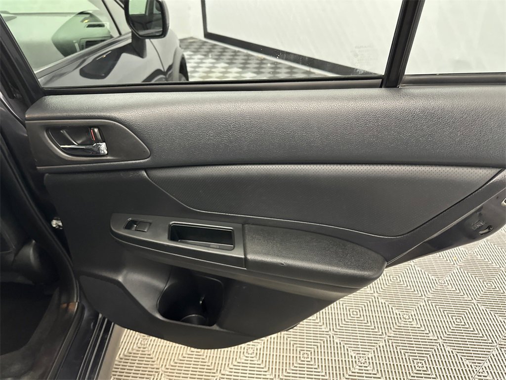 Used 2014 Subaru Crosstrek 2.0i Limited image 16