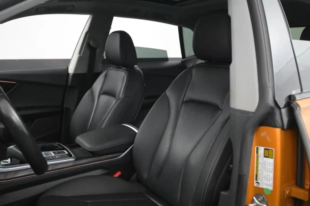 Used 2021 Audi Q8 Premium Plus AWD/4WD image 42