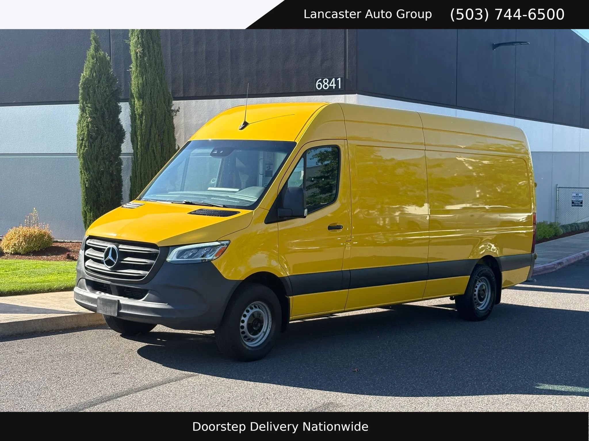 Used 2021 Mercedes-Benz Sprinter 2500 image 1