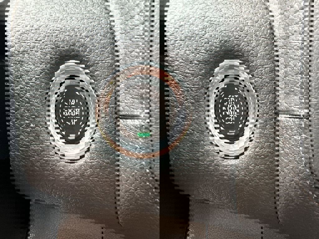 Certified 2021 GMC Yukon Denali w/ Denali Ultimate Package image 18