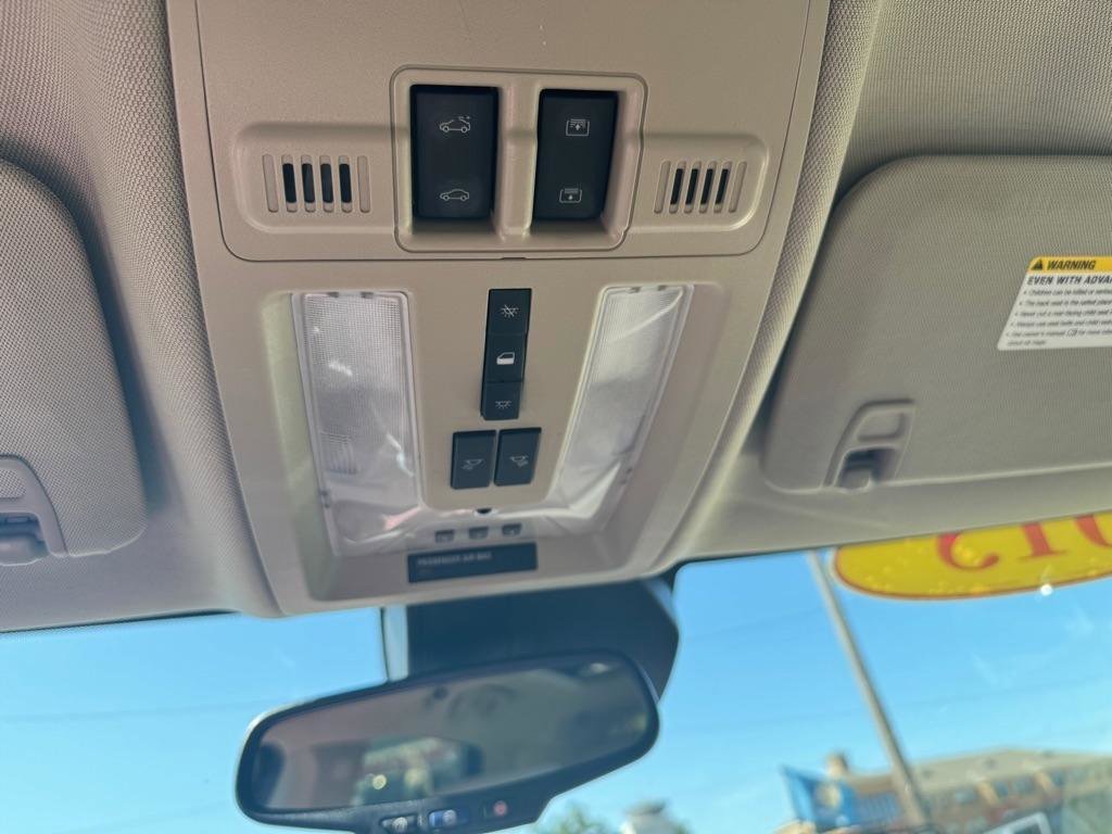 Used 2015 Cadillac SRX Performance w/ Driver Awareness Package FWD image 26