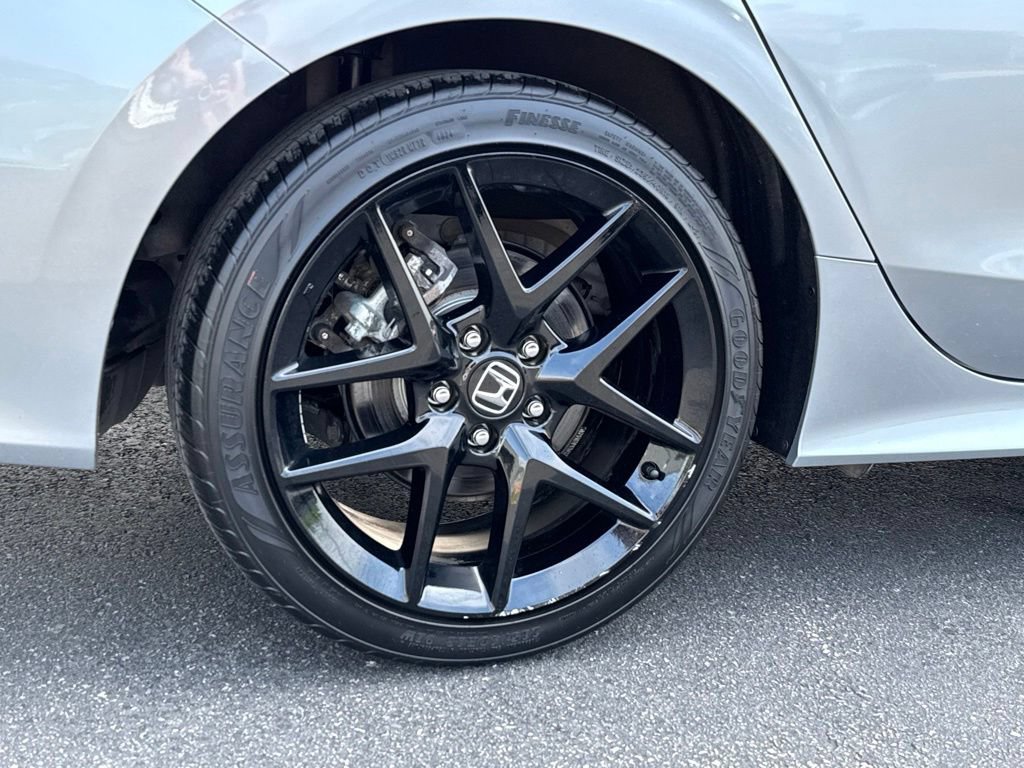 Certified 2025 Honda Civic Sport image 9