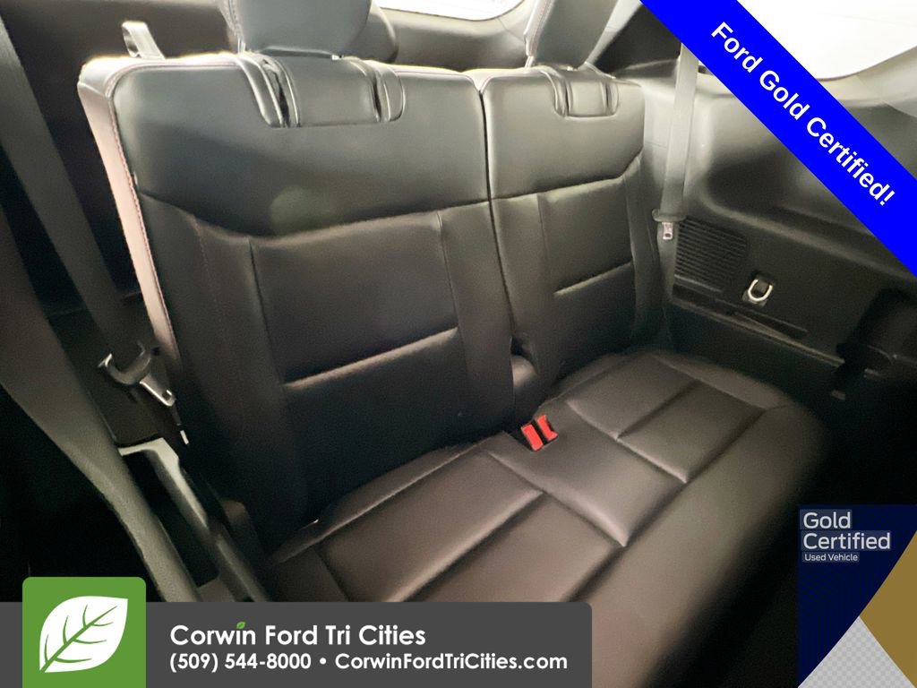 Certified 2025 Ford Explorer ST-Line w/ ST-Line Street Pack image 17