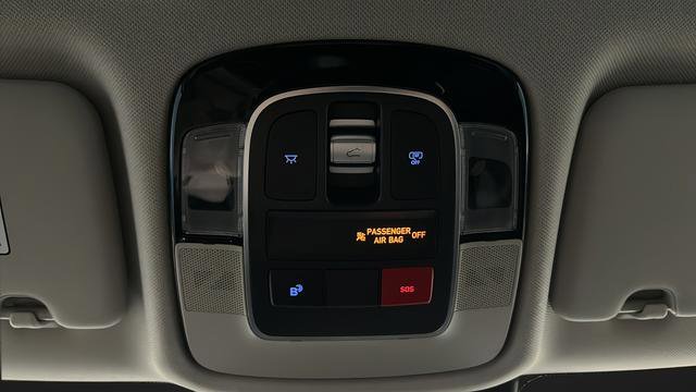 Used 2025 Hyundai Tucson Limited image 16