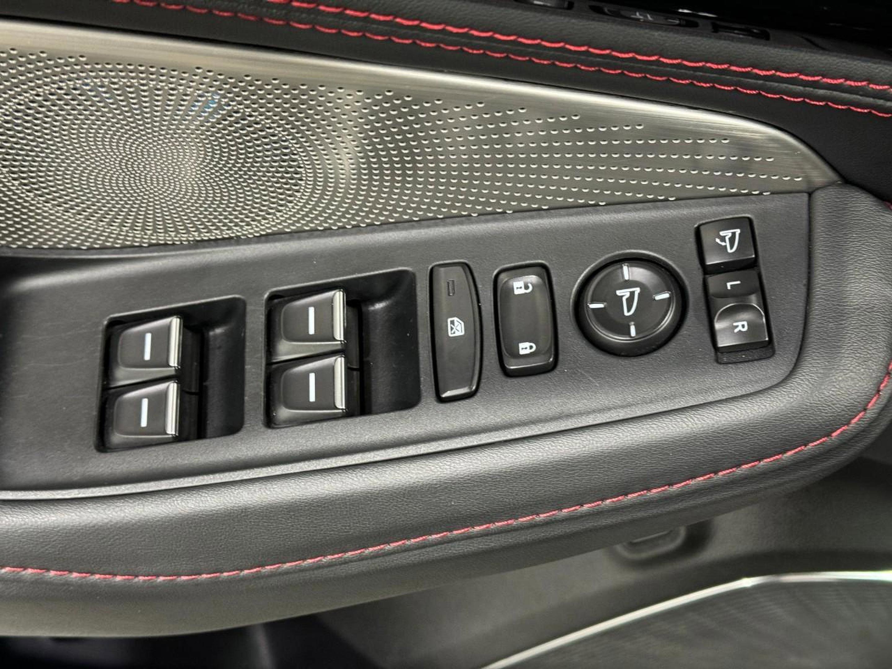 Used 2024 Acura MDX Type S image 25