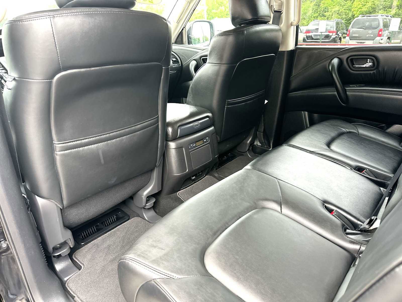 Used 2024 Nissan Armada SV AWD/4WD image 24