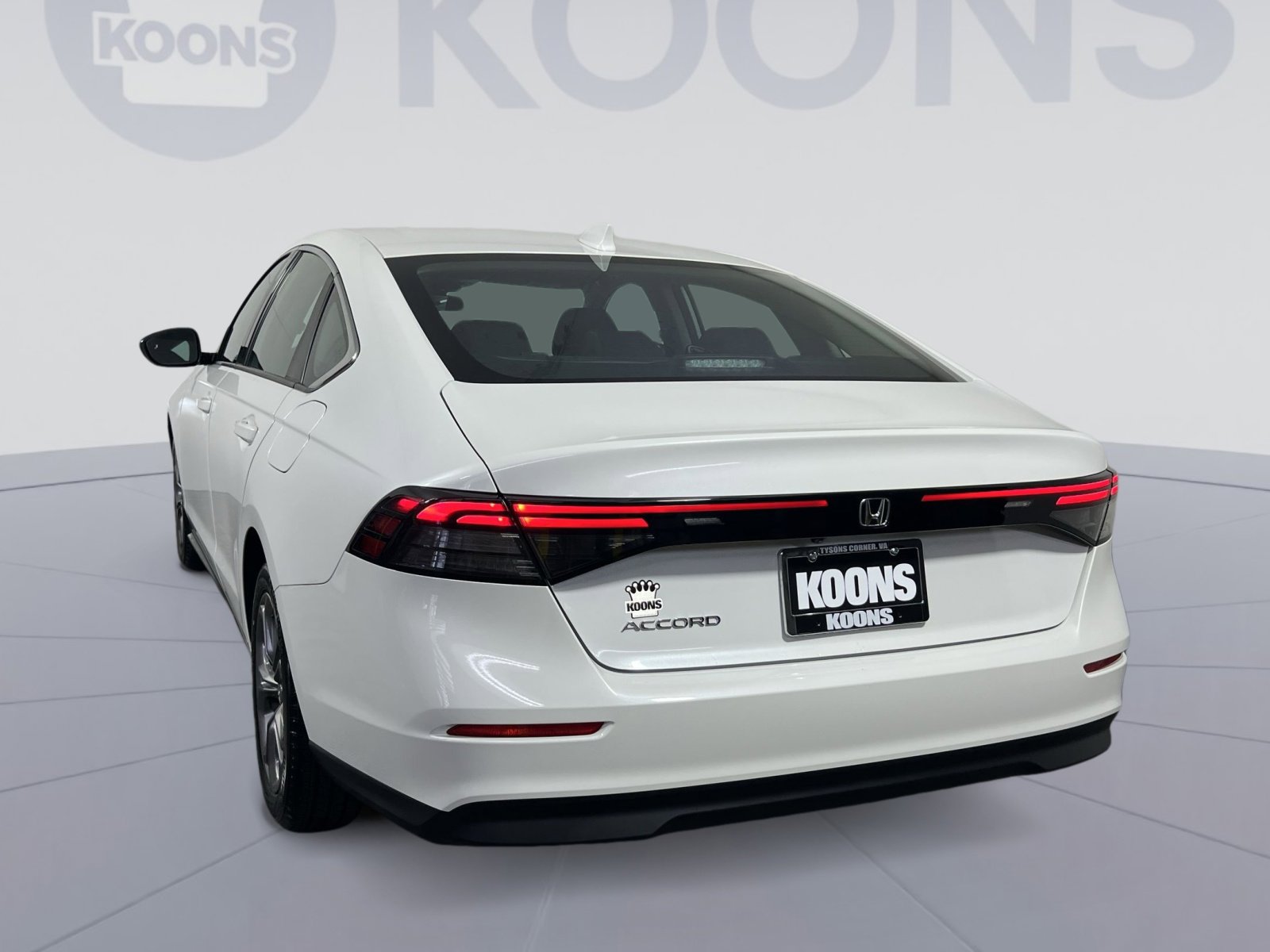 Used 2024 Honda Accord EX image 4