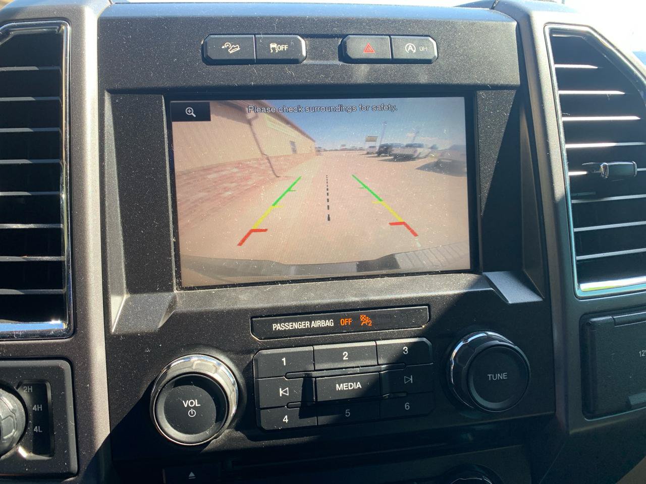 Used 2015 Ford F150 XLT w/ Equipment Group 301A Mid AWD/4WD image 30