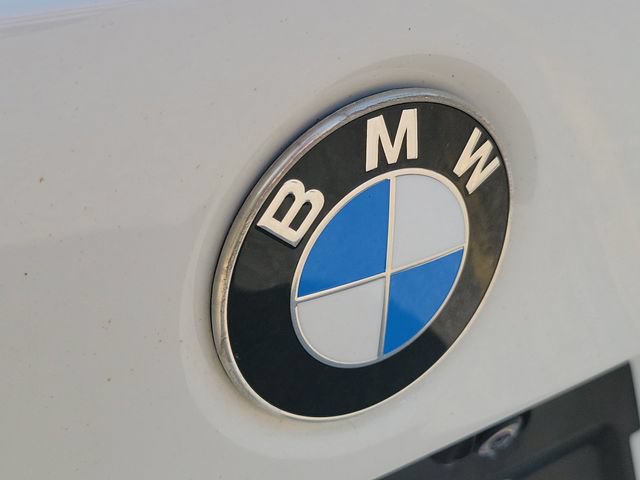 Used 2021 BMW 330i xDrive Sedan w/ Premium Package AWD/4WD image 8