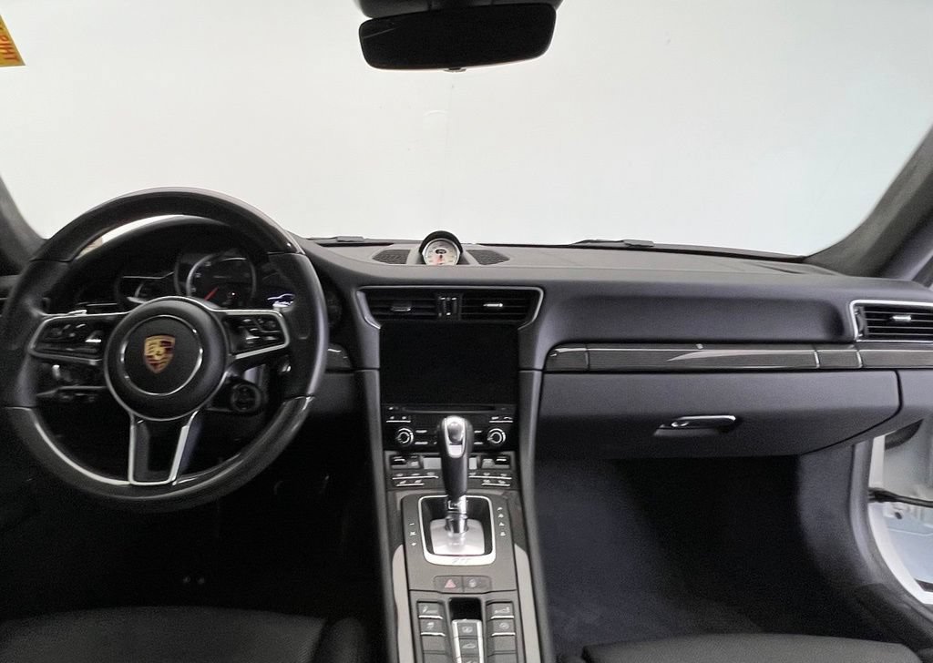 Certified 2019 Porsche 911 Turbo AWD/4WD image 6