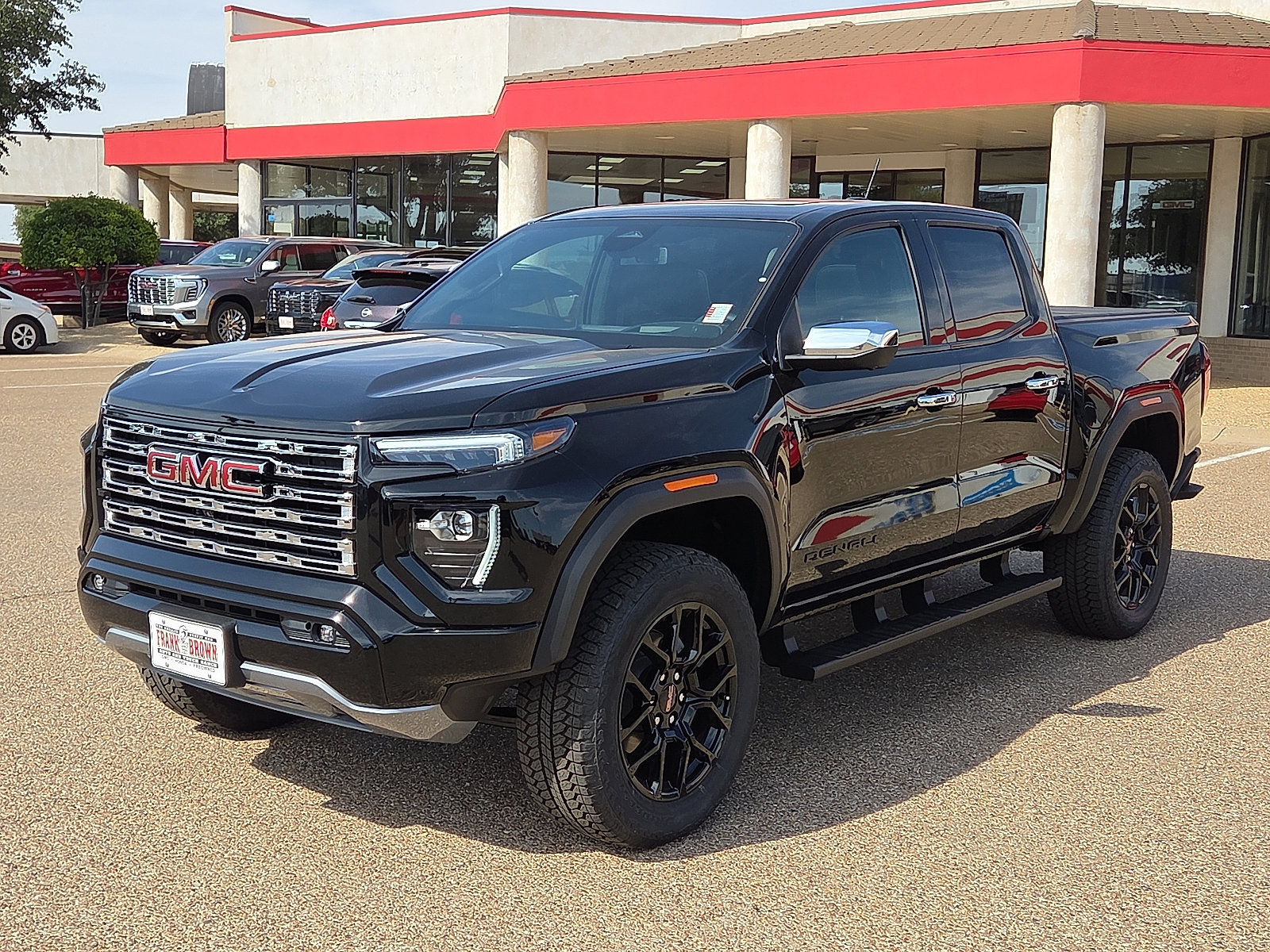 New 2026 GMC Canyon Denali w/ LPO, Denali Black Edition AWD/4WD image 1