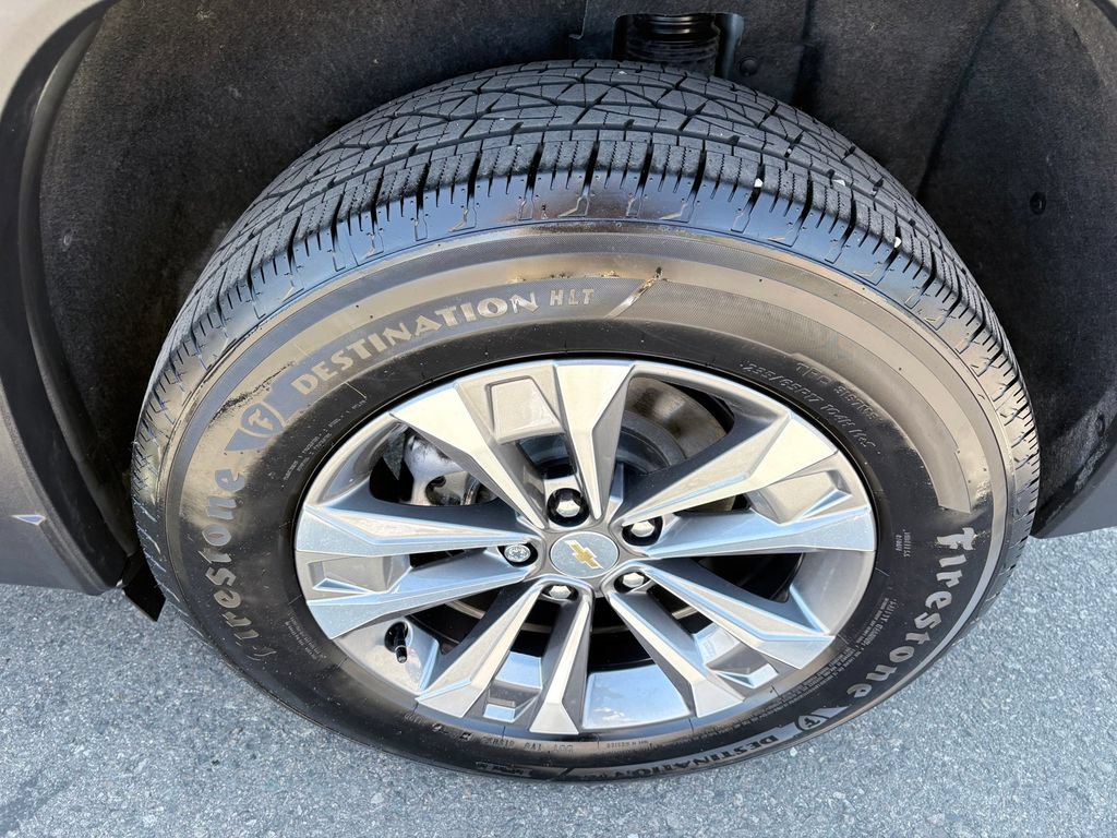 Used 2025 Chevrolet Equinox LT FWD image 25