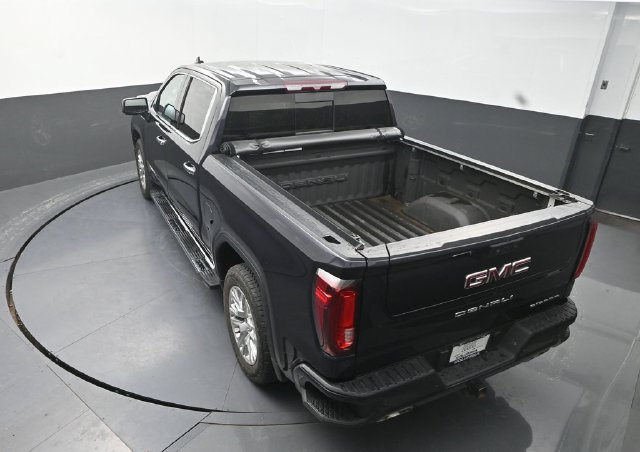 Used 2023 GMC Sierra 1500 Denali AWD/4WD image 15