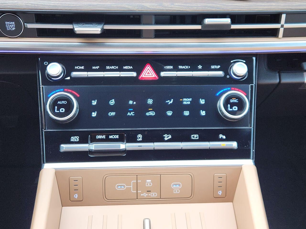New 2027 Hyundai Santa Fe Limited FWD image 15