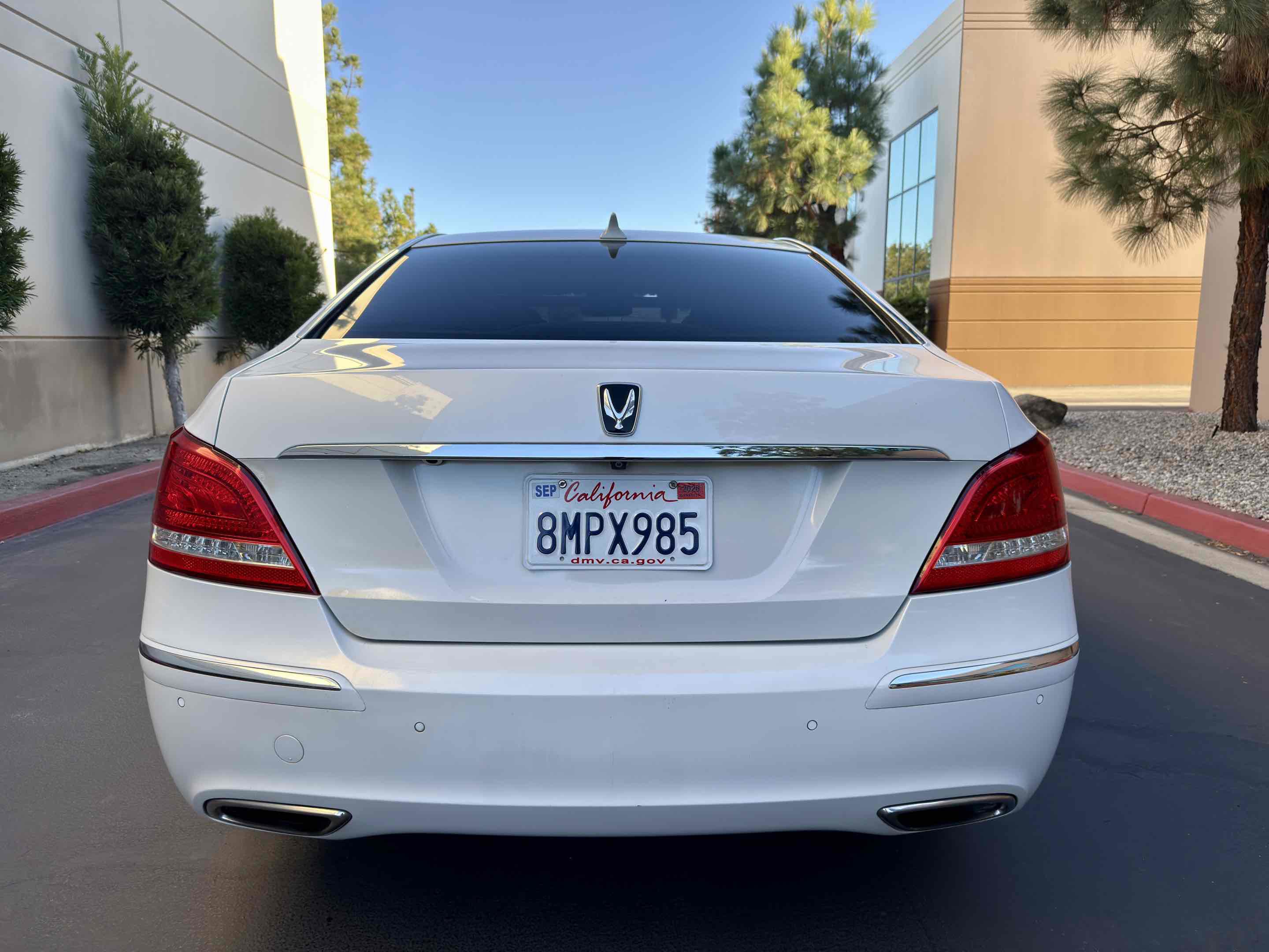 Used 2011 Hyundai Equus Ultimate image 15