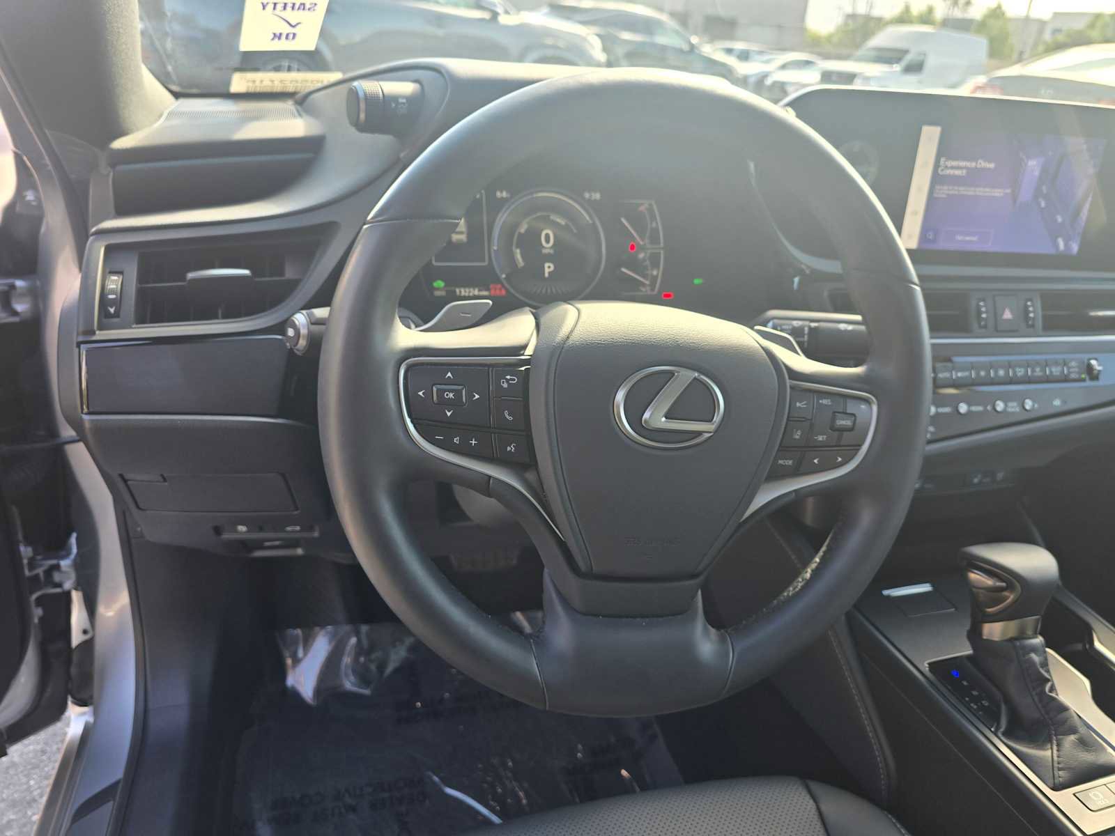 Certified 2025 Lexus ES 300h w/ Premium Package FWD image 24