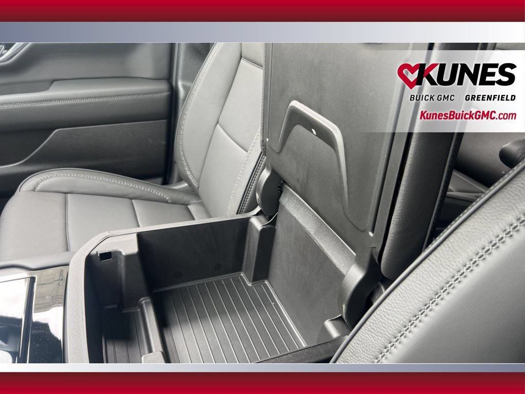 New 2026 GMC Yukon XL Denali w/ Sun & Power Step Package AWD/4WD image 30