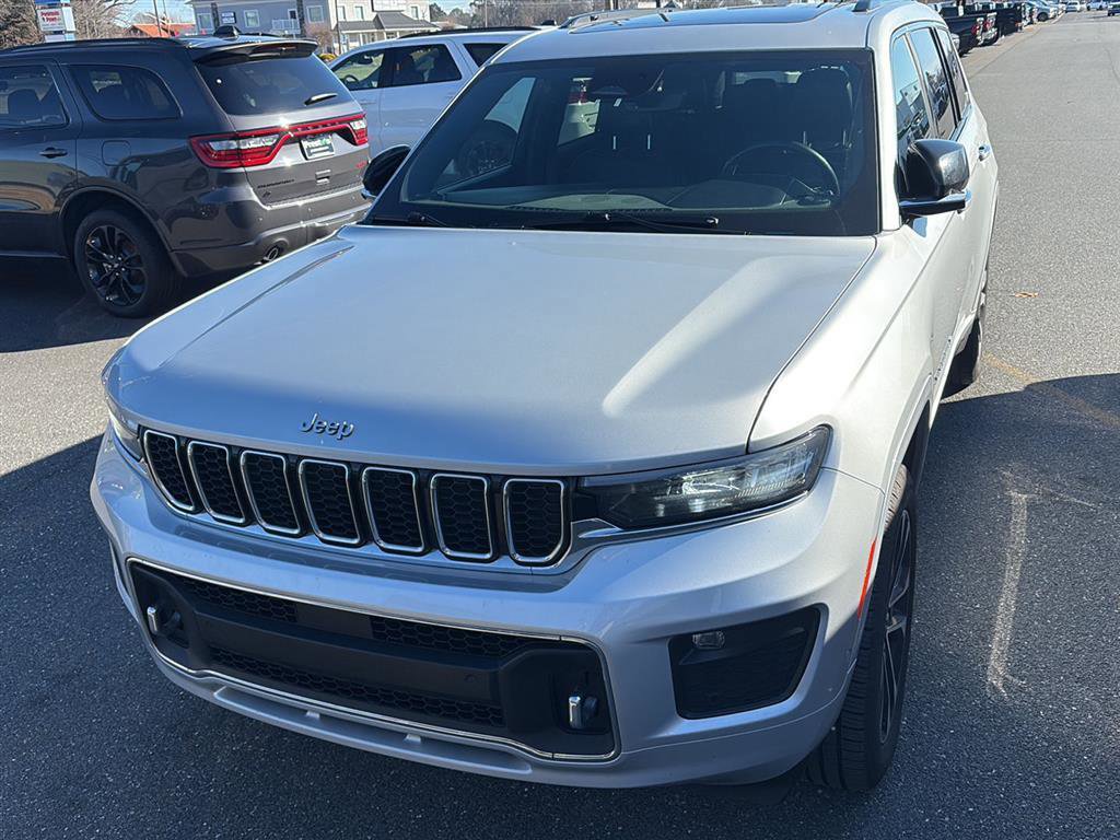 Certified 2021 Jeep Grand Cherokee L Overland image 2