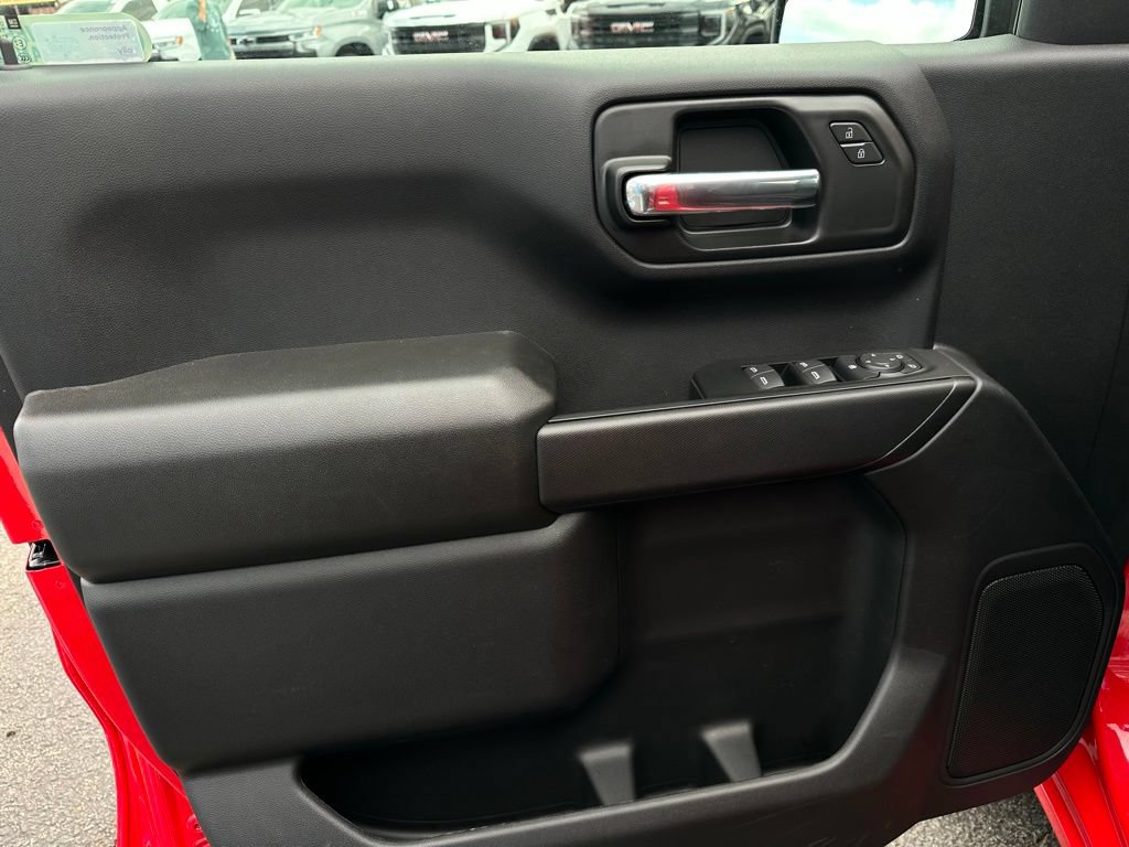 New 2026 Chevrolet Silverado 1500 Custom RWD image 10