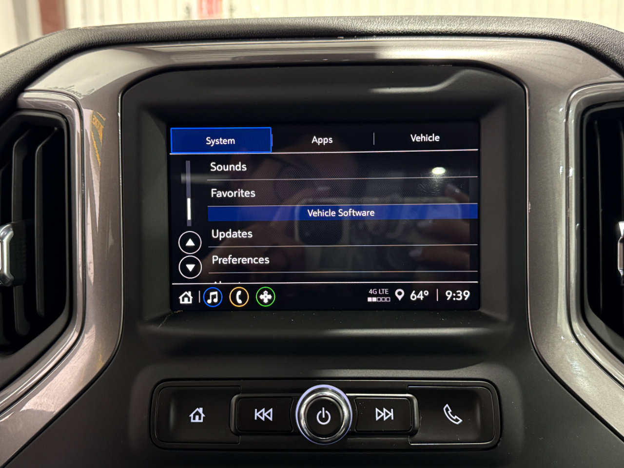 Used 2024 GMC Sierra 3500 Pro w/ 1SA Pro Safety Plus Package image 24