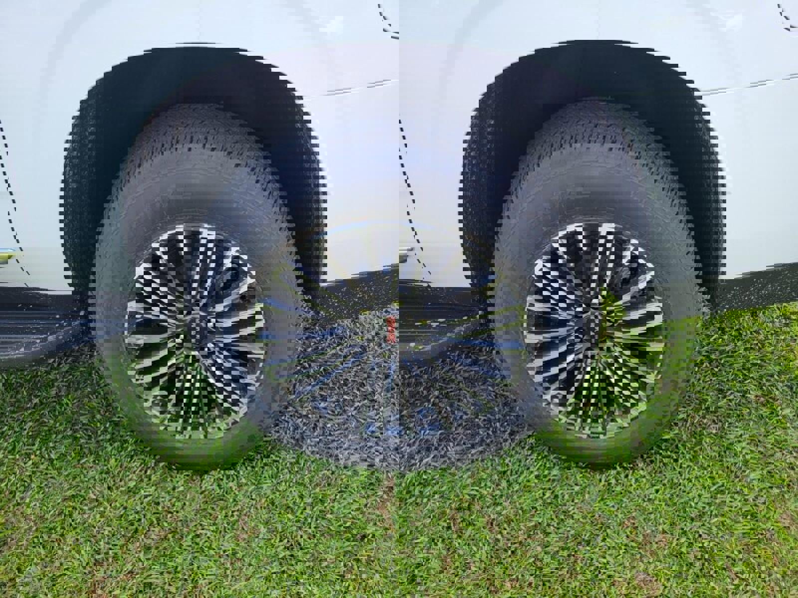 New 2026 GMC Yukon XL Elevation image 10