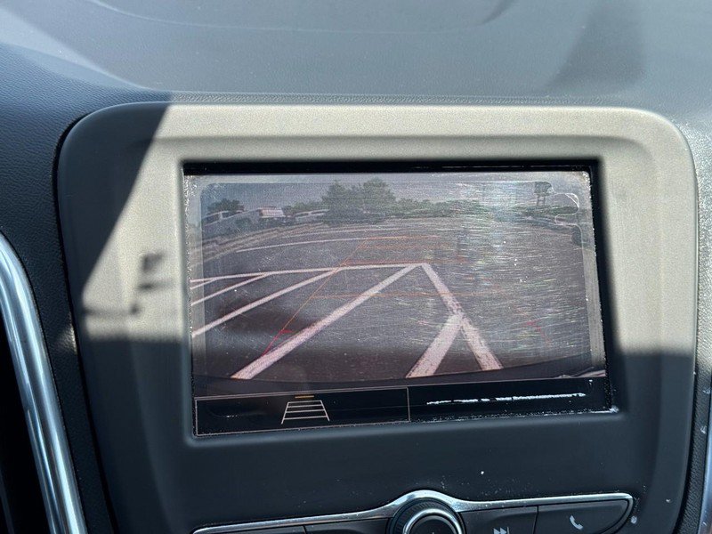 Used 2022 Chevrolet Equinox LT FWD image 20