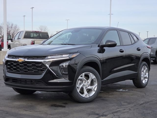New 2026 Chevrolet Trax LS w/ LS Convenience Package image 2