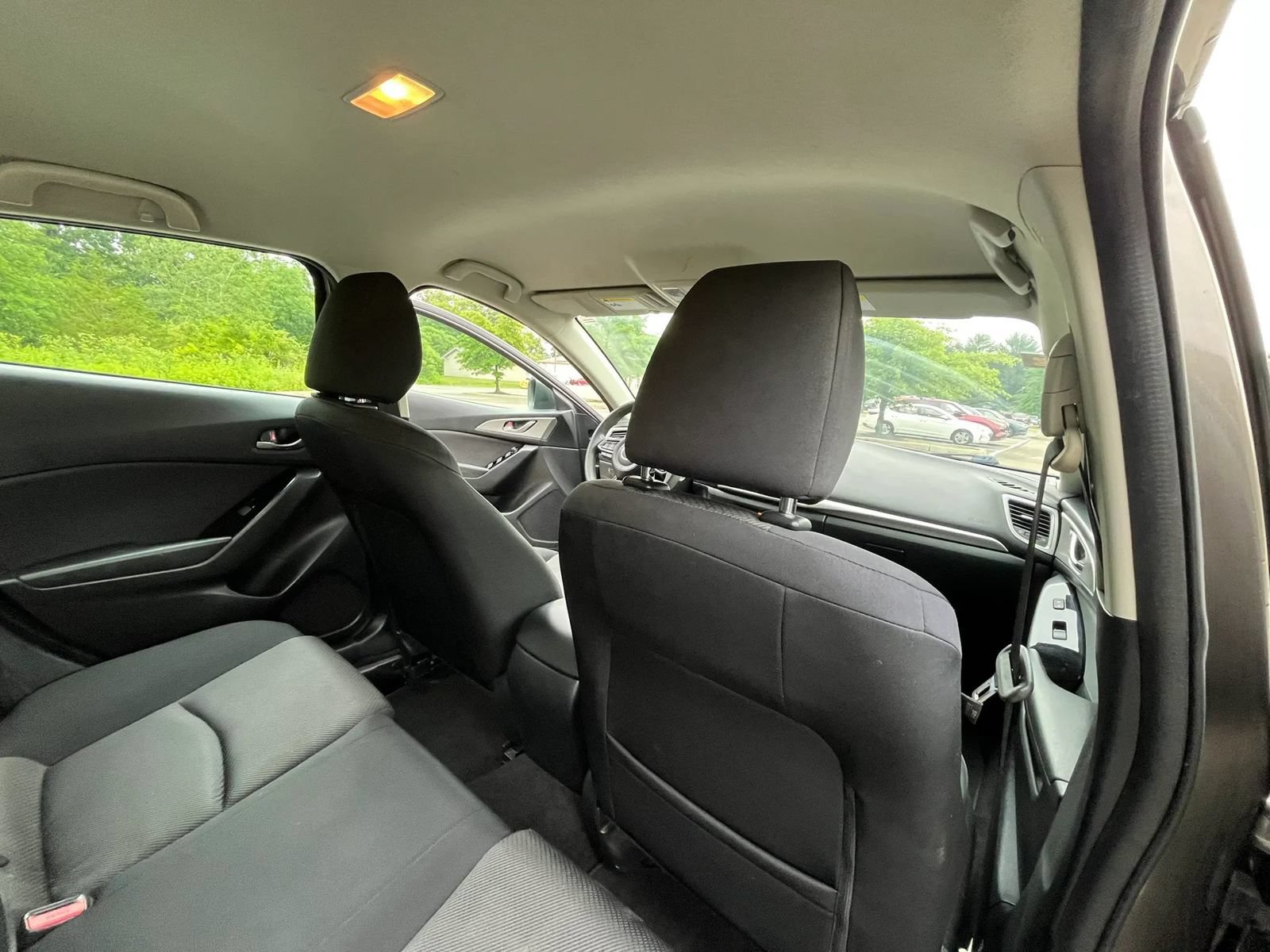Used 2017 MAZDA MAZDA3 Sport FWD image 16