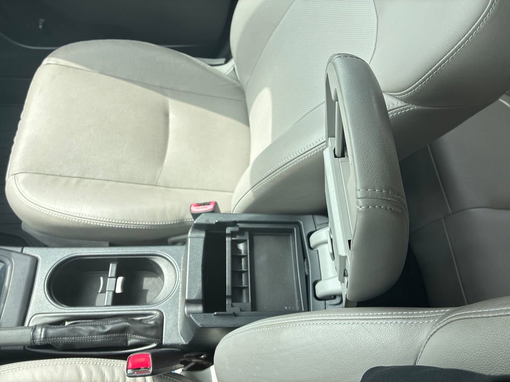 Used 2015 Subaru Forester 2.5i Touring w/ Eyesight & Navigation System image 20