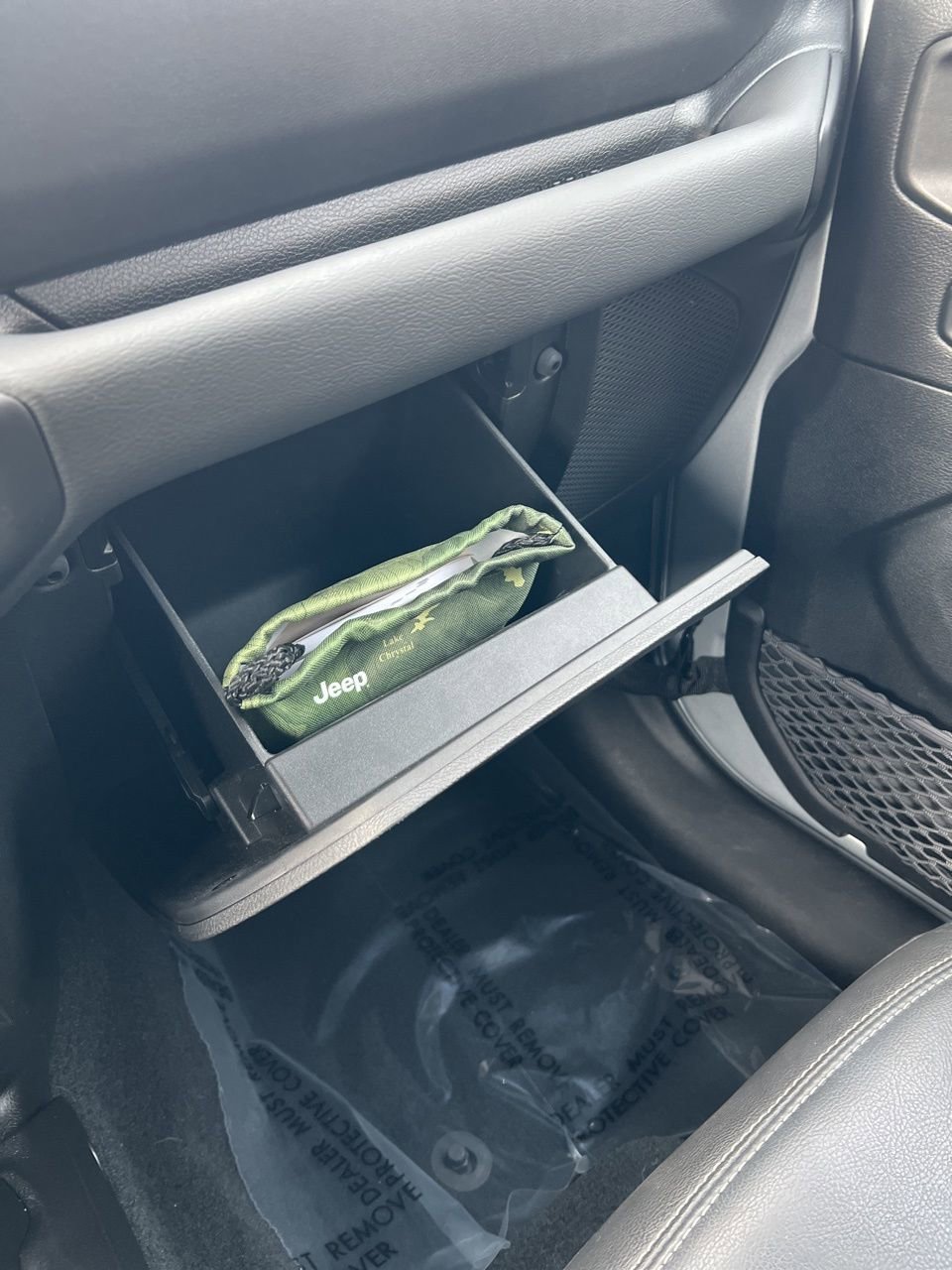 Used 2023 Jeep Wrangler Unlimited Sahara image 29