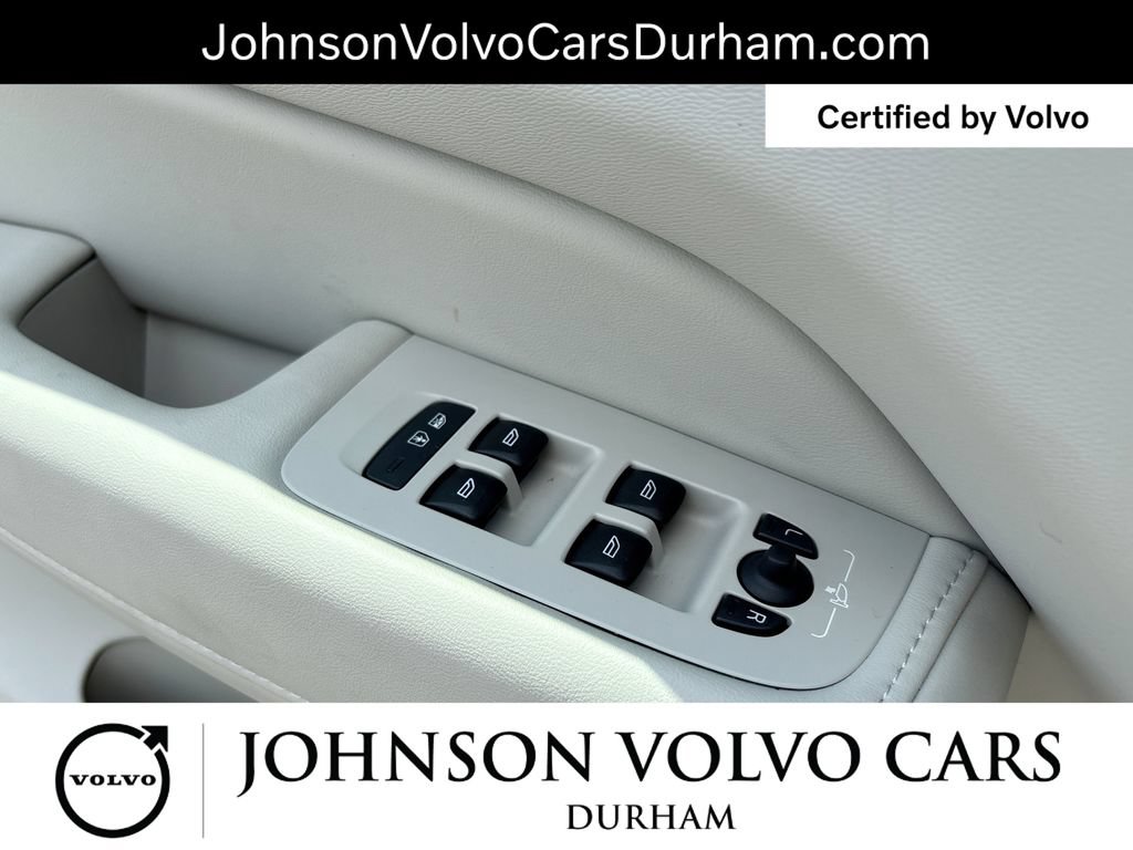 Certified 2024 Volvo XC60 T8 Plus w/ Protection Package Premier AWD/4WD image 25