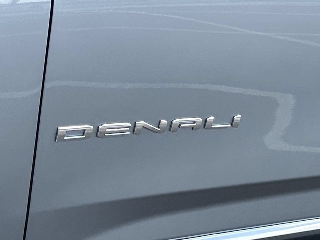 New 2026 GMC Yukon Denali AWD/4WD image 32