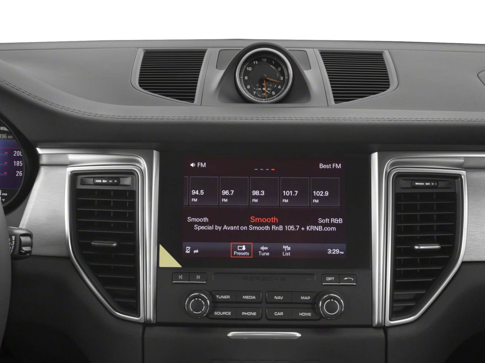 Used 2018 Porsche Macan S image 10