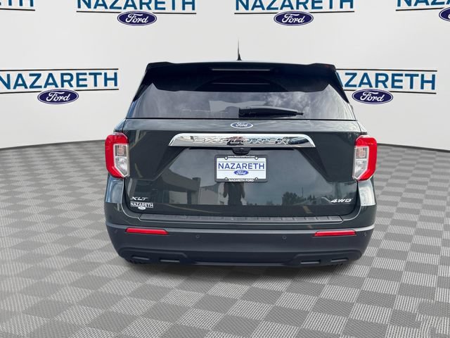 Used 2024 Ford Explorer XLT AWD/4WD image 6