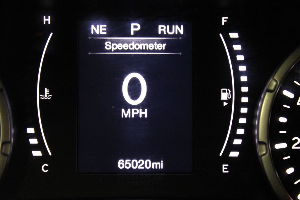 Used 2020 Jeep Renegade Latitude w/ Cold Weather Group image 10